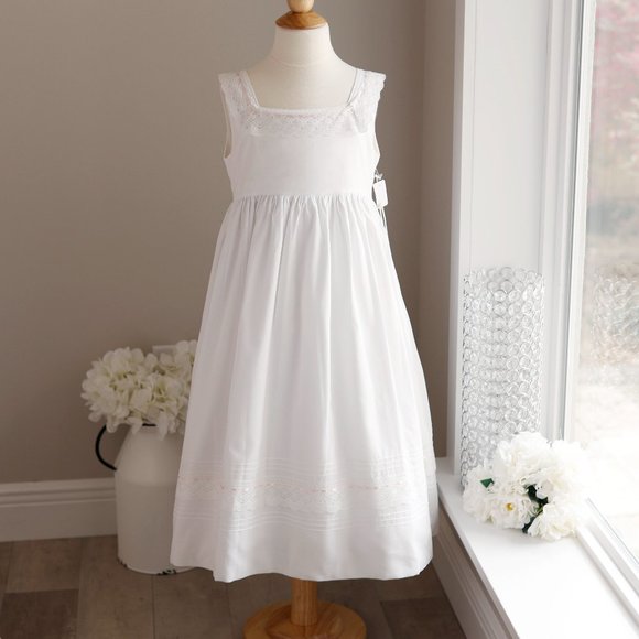 White Dress Pintucks Lace Girls Designer Couture GORGEOUS Flower Girl Spring NWT - Picture 3 of 9